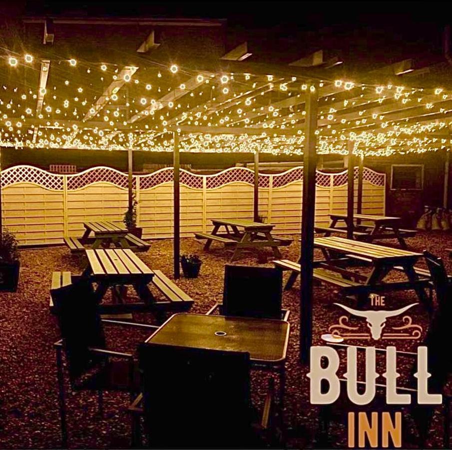 The Coach House At The Bull Inn Milton Keynes Esterno foto