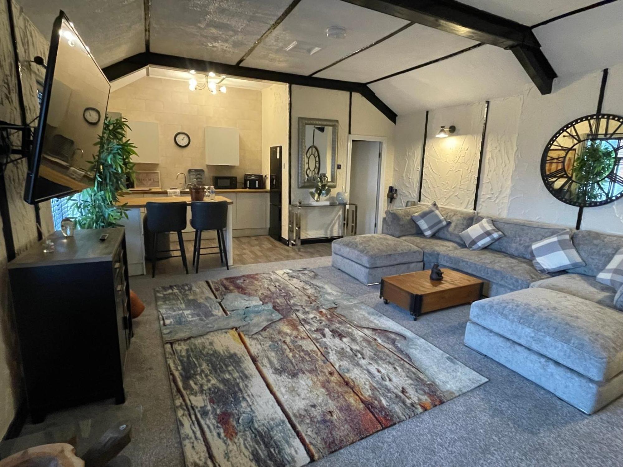 The Coach House At The Bull Inn Milton Keynes Esterno foto