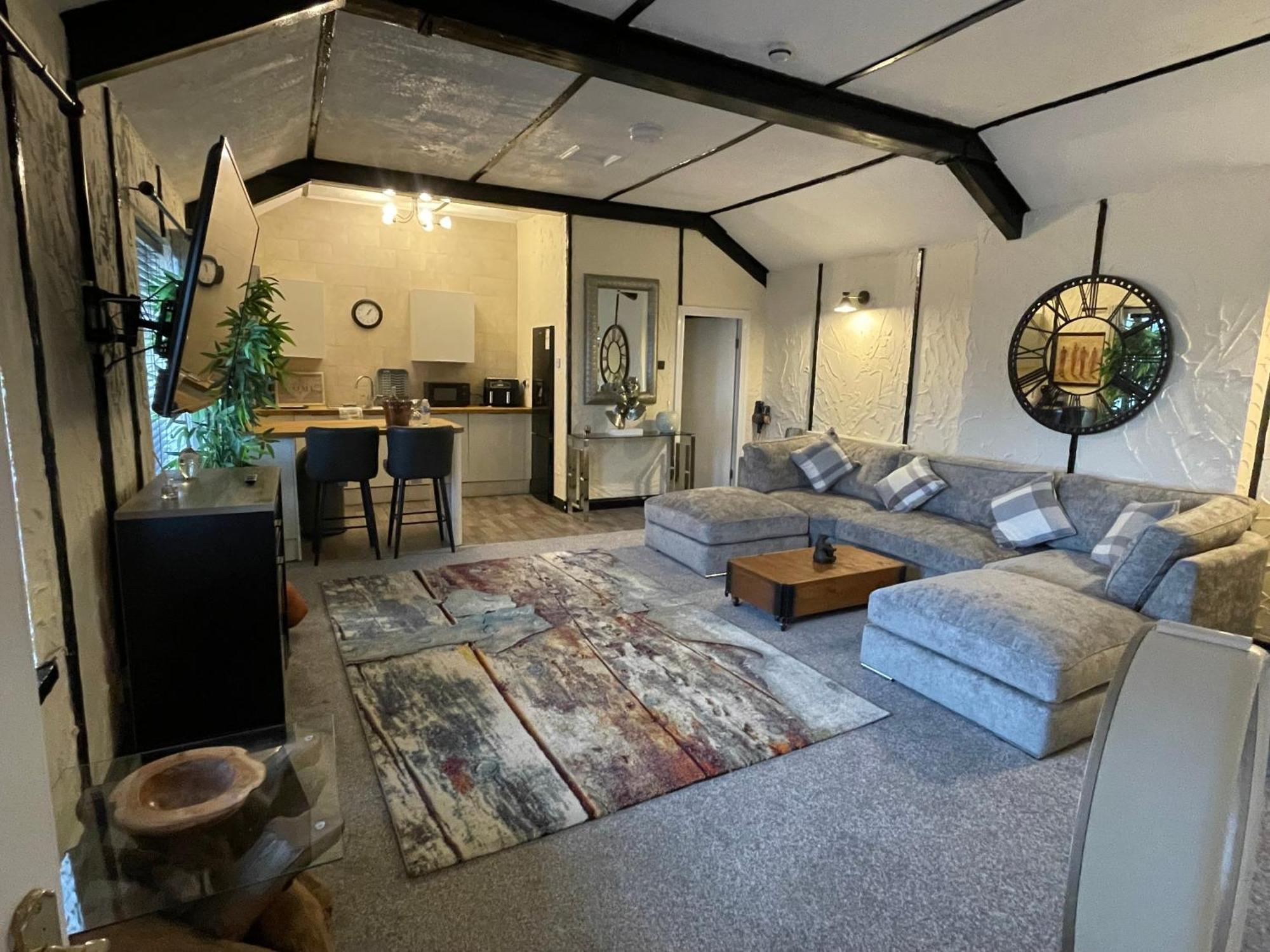 The Coach House At The Bull Inn Milton Keynes Esterno foto